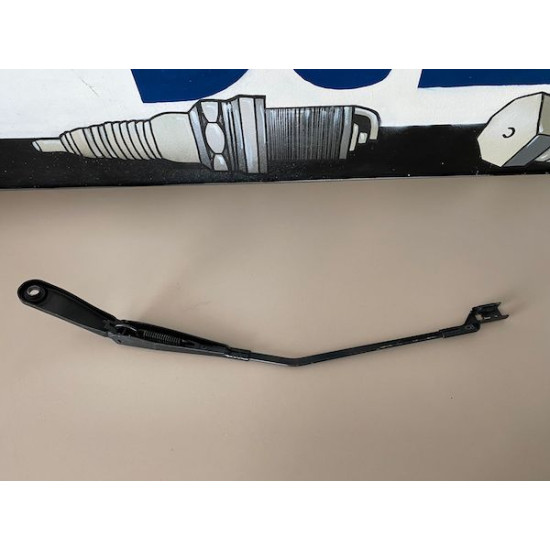 Windshield Wiper Arm Right Volvo V60 S60 30753505