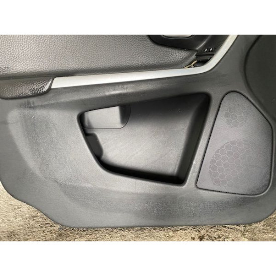 Fata de usa stanga fata Volvo XC60 2009-2013 8635778 30766373 8635776