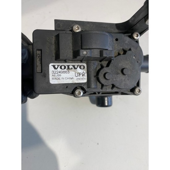 Supapa de racire radiator VOLVO S60 V60 V90 V90CC XC60 MILD HYBRID XC90 2020+ 32249863