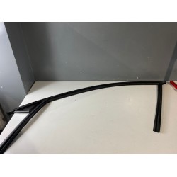 Cheder geam cu ornament negru stanga spate VOLVO XC60 2008-2017 31856284