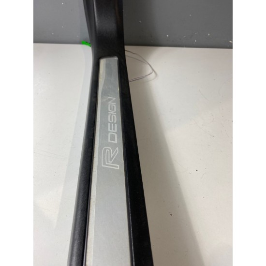 FRONT RIGHT SILL PLATE TRIM COVER ILUMINATED VOLVO S90 R-DESIGN V90 31377617