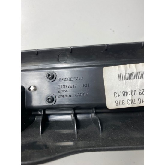 FRONT RIGHT SILL PLATE TRIM COVER ILUMINATED VOLVO S90 R-DESIGN V90 31377617