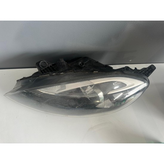 Left headlight halogen Volvo V40 31283328