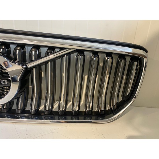 Grila bara fata VOLVO XC40 INSCRIPTION 2018-2022 31457347 31457344
