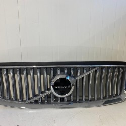 Grila bara fata cu camera Volvo XC90 FACELIFT 2020+ 31698406