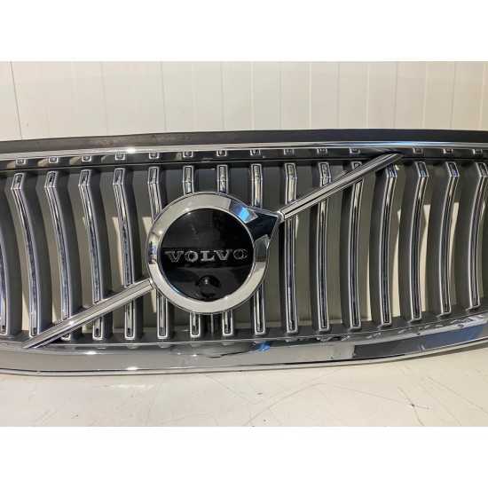 Grila bara fata cu camera Volvo XC90 FACELIFT 2020+ 31698406