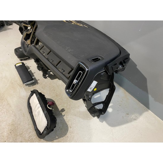 Kit plansa de bord cu 3 airbag-uri VOLV0 XC40 2018+ 31442600 31442543