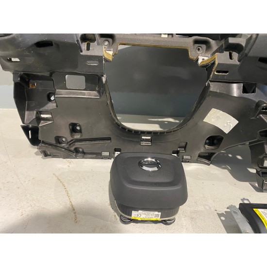 Kit plansa de bord cu 3 airbag-uri VOLV0 XC40 2018+ 31442600 31442543