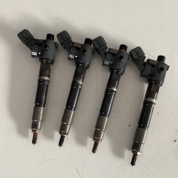 Set of 4 injectors VOLVO S60 V60 V40 2012+ VEA13-2370010-AAB