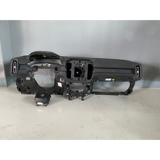 Dashboard panel with 2 airbags VOLV0 XC40 2019 31442600