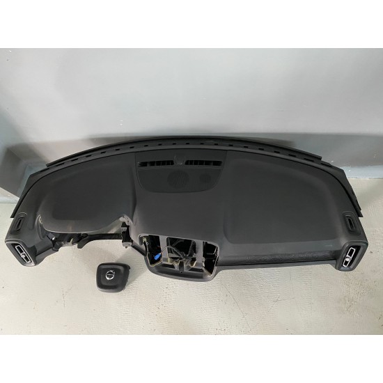 Dashboard panel with 2 airbags VOLV0 XC40 2019 31442600