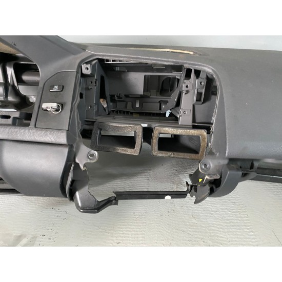 Plansa de bord piele cu distronic 2 airbag-uri VOLVO XC60 2008-2017 31393668