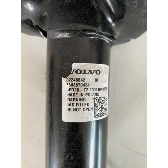 Amortizor fata cu arc dreapta VOLVO XC40 2019 32246642