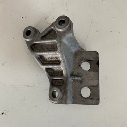 Catalytic Converter Lower Bracket Volvo S60 V60 S90 V90 XC40 XC60 XC90 2016-2023 31439850 