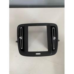 Grile centrale display Volvo XC40 2019 31442627 31442628