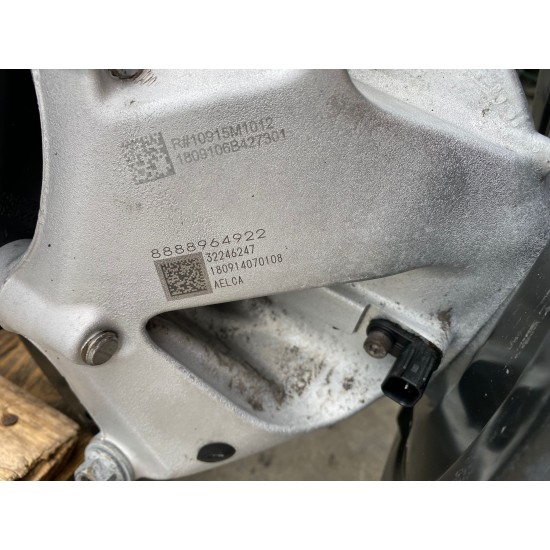 Punte spate completa 4x4 VOLVO XC40 2019 32221344