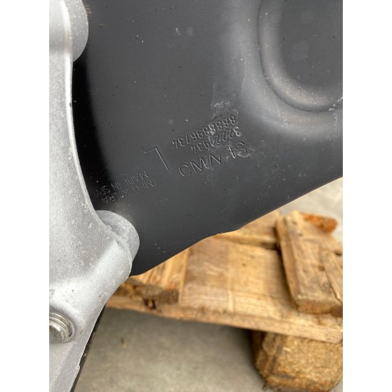 Punte spate completa 4x4 VOLVO XC40 2019 32221344