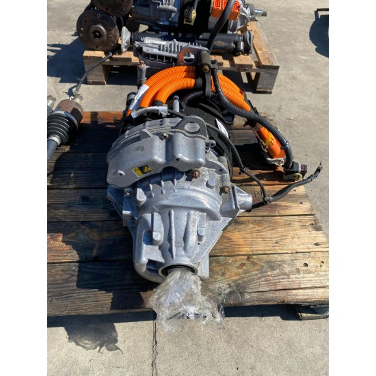 Motor electric Volvo D6 Hybrid V60 2014-2018 P01216546 36051268 Motor electric Volvo D6 Hybrid V60 2014-2018 P01216546 36051268