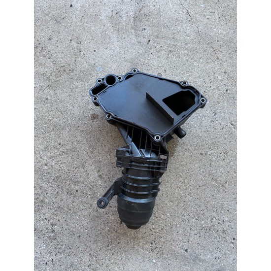 Oil filter housing Volvo V40 V70 S60 S80 XC60 XC70 V40 2014+ 30757730