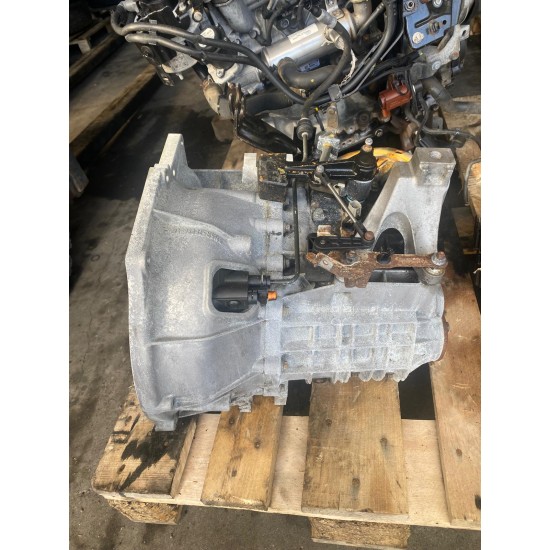 Manual gearbox 1.6 diesel Volvo S40 V50 C30 C70 3M5R-7002-YG 36050333