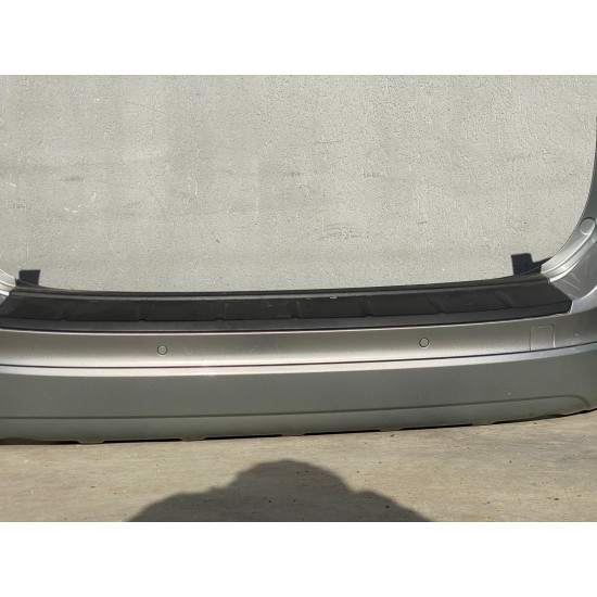 Bara spate cu gauri de senzor completa Volvo XC60 2010-2017 30763426 30796171 39867214 Bara spate cu gauri de senzor completa Volvo XC60 2010-2017 30763426 30796171 39867214