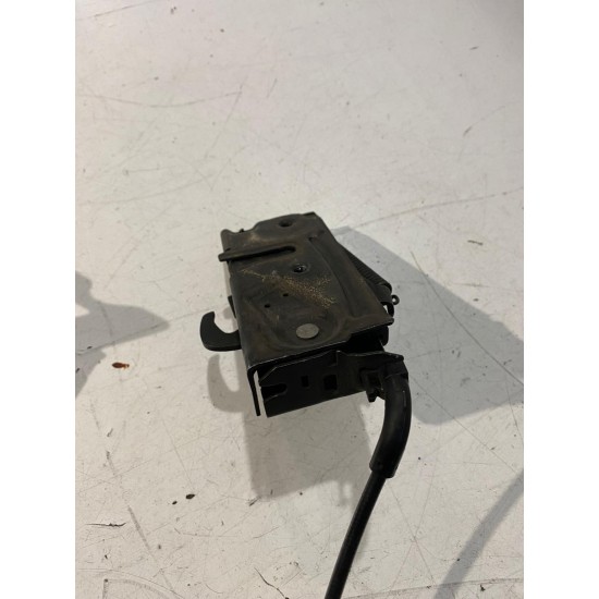 Broasca capota dreapta Volvo XC60 XC90 V90 V90CC XC40 31479533 32226109