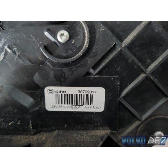 Broasca spate dreapta VOLVO XC60 30799317