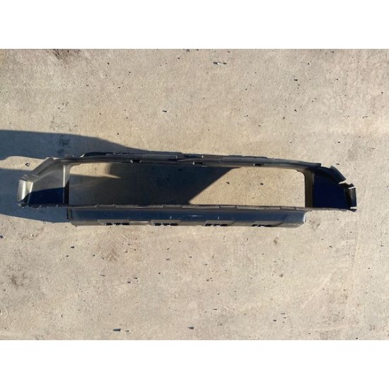 Deflector radiator rezonator aer Volvo V40 2012-2018 31294095 