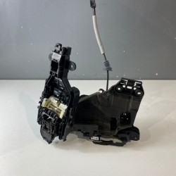 Broasca incuietoare usa dreapta fata Volvo XC60 XC90 XC40 V90 S90 2018+ 31462456