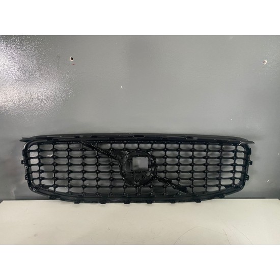 Grila bara fata VOLVO XC60 FACELIFT R-DESIGN 2022+ 32133812 32409198