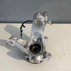 Front left suspension knuckle Volvo XC40 2019 32221856 32217577