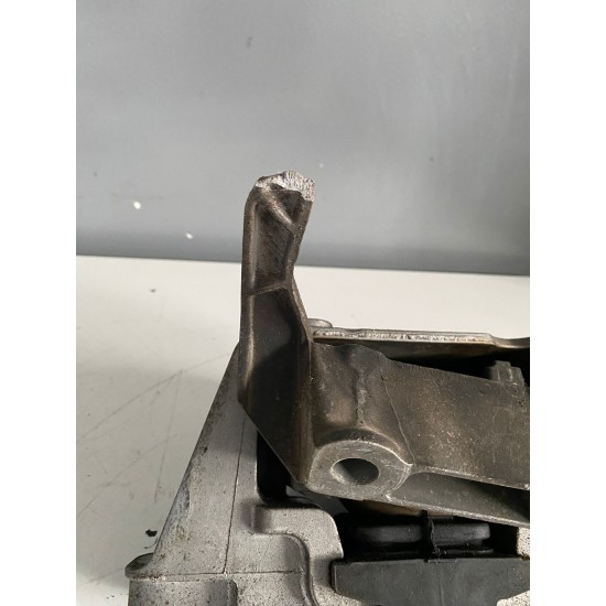 Tampon motor dreapta VOLVO XC40 2018+ 31460250 Tampon motor dreapta VOLVO XC40 2018+ 31460250