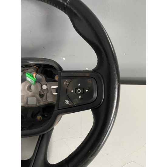 Volan VOLVO XC40 2019 32227629