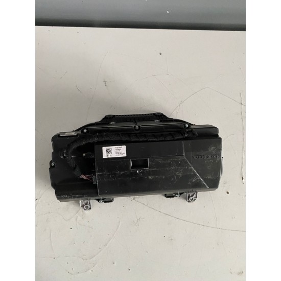 Speedometer Volvo XC40 2019 32276759 Speedometer Volvo XC40 2019 32276759
