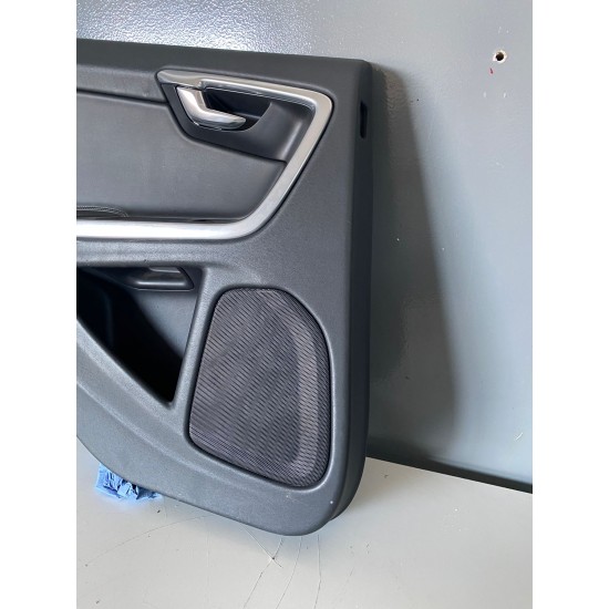 LEFT REAR DOOR TRIM PANEL Volvo S60 V60 2011-2018 8635872 8635869 39832588