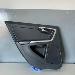 LEFT REAR DOOR TRIM PANEL Volvo S60 V60 2011-2018 8635872 8635869 39832588