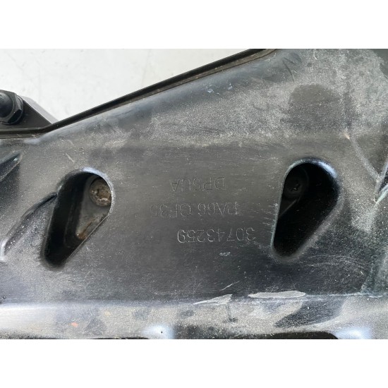 Capac Admisie Chiuloasa Volvo V70 S60 S80 XC60 XC70 XC90 30743259 30743312 31256168