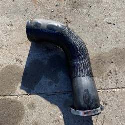 Intercooler hose Volvo S60 S80 V60 HYBRID V70 XC60 XC70 2014+ 31370705  Intercooler hose Volvo S60 S80 V60 HYBRID V70 XC60 XC70 2014+ 31370705