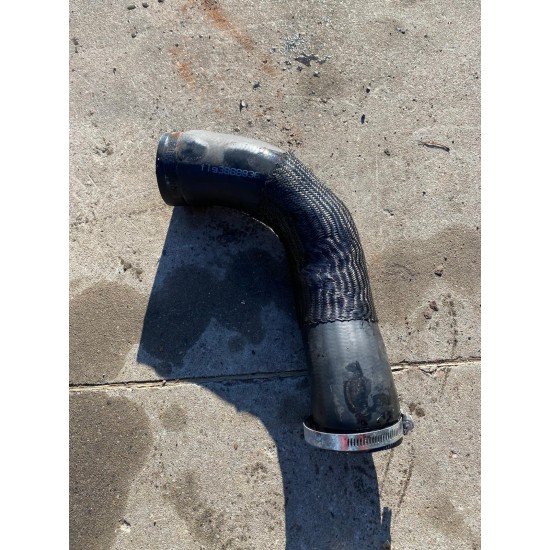 Intercooler hose Volvo S60 S80 V60 HYBRID V70 XC60 XC70 2014+ 31370705  Intercooler hose Volvo S60 S80 V60 HYBRID V70 XC60 XC70 2014+ 31370705