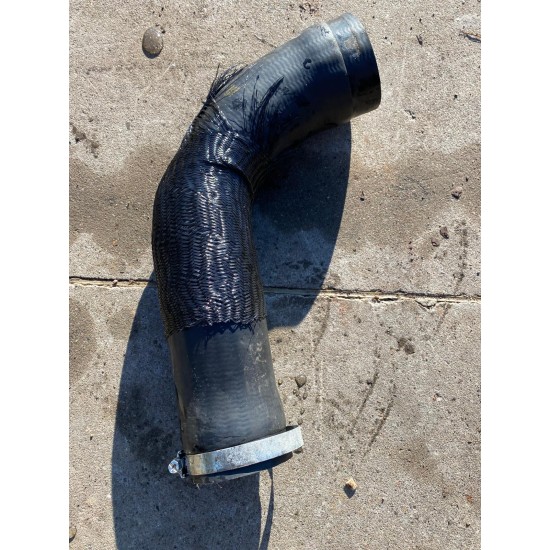 Intercooler hose Volvo S60 S80 V60 HYBRID V70 XC60 XC70 2014+ 31370705  Intercooler hose Volvo S60 S80 V60 HYBRID V70 XC60 XC70 2014+ 31370705