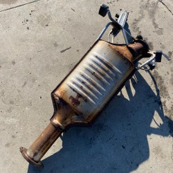 Filtru de particule Volvo XC60 2008-2013 30774488 9G9N-5H221-AC 36051313 Filtru de particule Volvo XC60 2008-2013 30774488 9G9N-5H221-AC 36051313