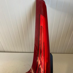 Stop stanga Volvo XC60 2009-2013 31323034 89504240 31290683