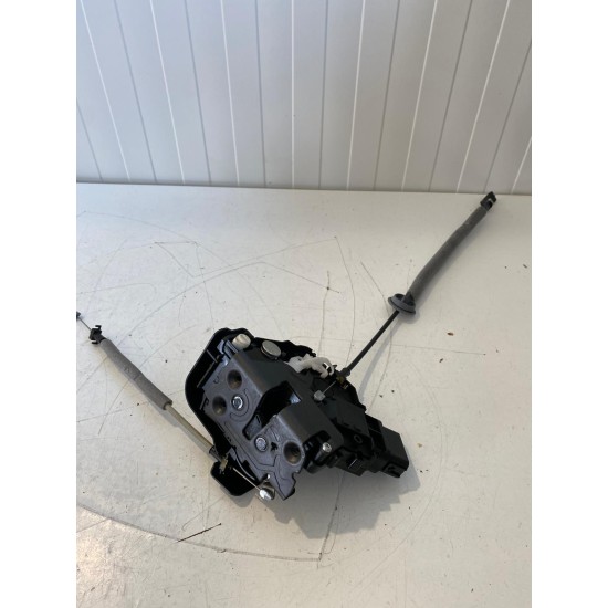 Broasca incuietoare usa spate stanga Volvo XC60 30799324 31253916