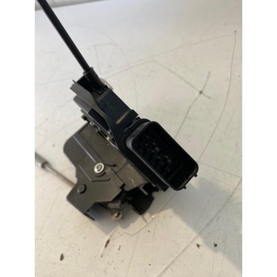 Broasca incuietoare usa spate dreapta Volvo XC60 30799316 31253917