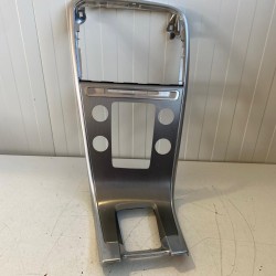 Ornament consola centrala Volvo XC60 2013-2017 31351079 31351368 1302416 1302415 