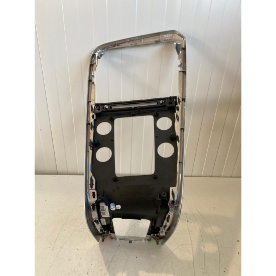 Ornament consola centrala Volvo XC60 2013-2017 31351079 31351368 1302416 1302415 