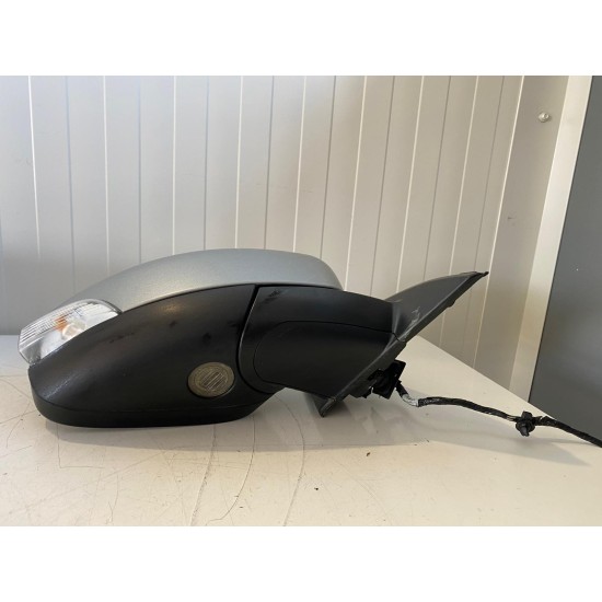 Oglinda dreapta electrica cu rabatare si bec 8 FIRE LHD VOLVO XC60 2009-2013 31298497 31371138