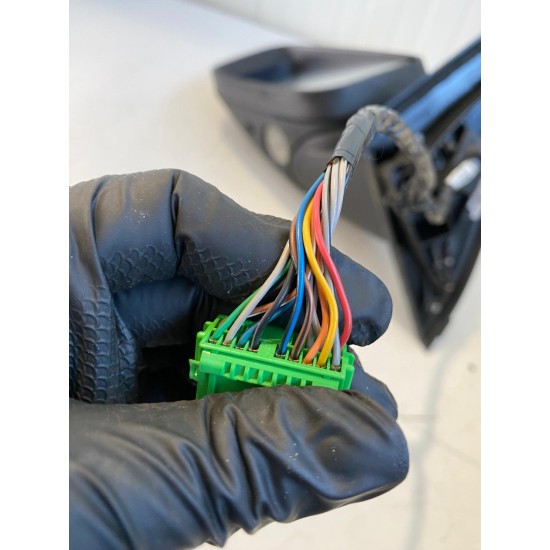 Oglinda stanga electrica cu rabatare si bec 14 fire VOLVO XC60 31298490 31371120