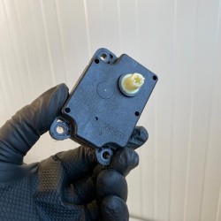 Motoras clapeta incalzire VOLVO XC60 V70 XC70 6G9N-19E616-BB 31348271