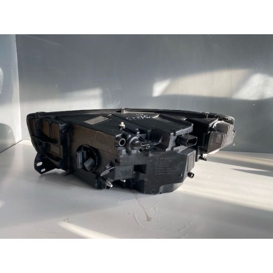 Far Dreapta Full Led Volvo XC40 2018+ 31655636